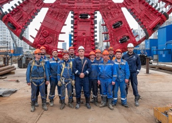 Петербургский метрострой ищет поставщика СИЗ на 257,9 млн рублей