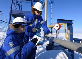 В Ростовской области за 22,5 млн рублей разработали огнестойкий утеплитель для арктической спецодежды