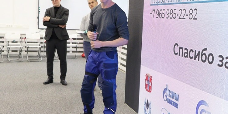 В омском вузе создали брюки-экзоскелет для грузчиков