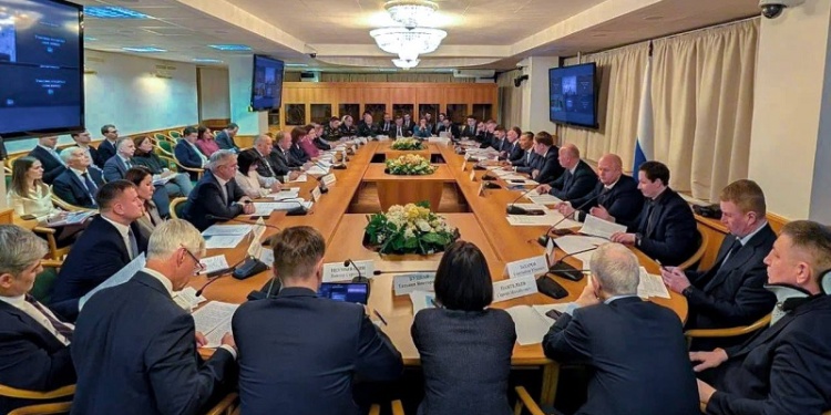 Спасать легпром предлагают с помощью налоговых льгот и гарантированных госзаказов