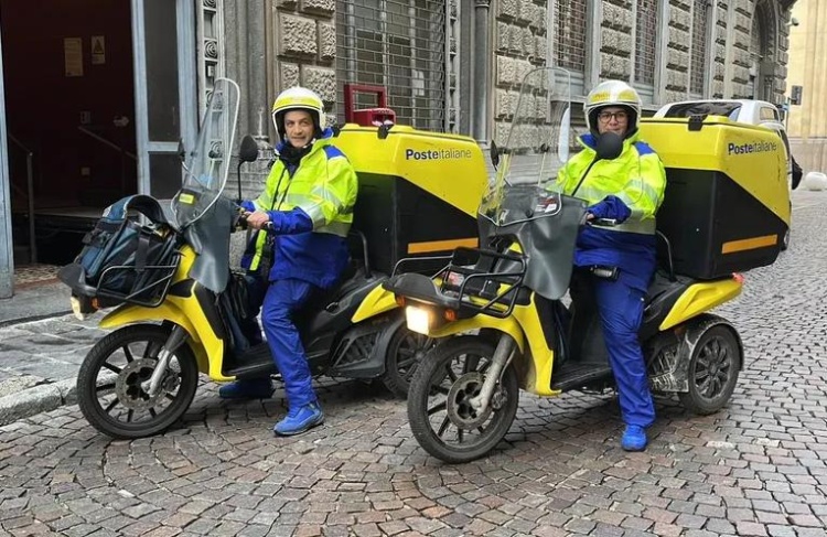 Рабочие в городе: СИЗ работников муниципальных служб