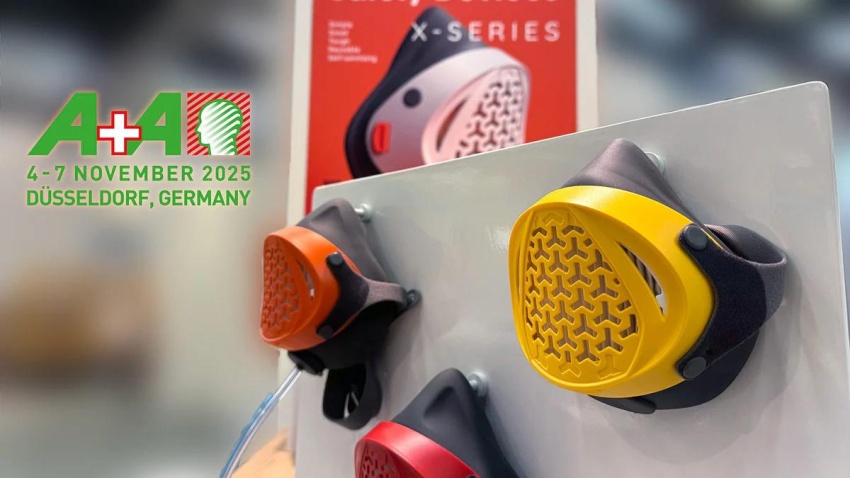 Зона стартапов на выставке A+A