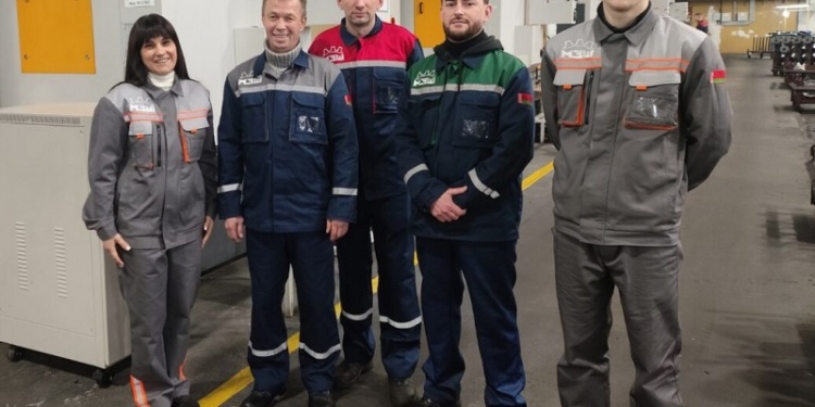 Минский завод шестерен переходит на новую спецодежду