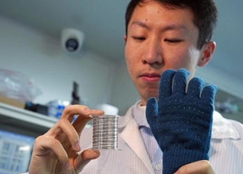 Китайские ученые создали «волоконный» суперкомпьютер