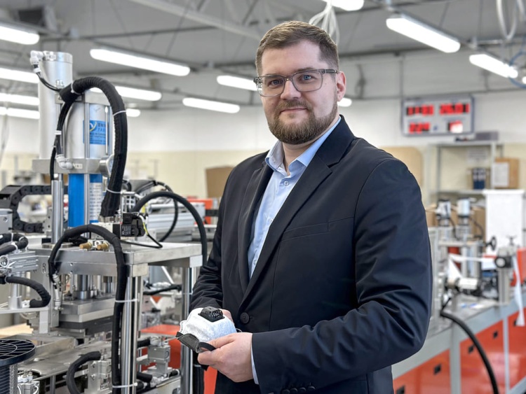 Сергей Астахов , заместитель генерального директора по развитию и инновациям. Фото: Пресс-служба «Респираторный комплекс»