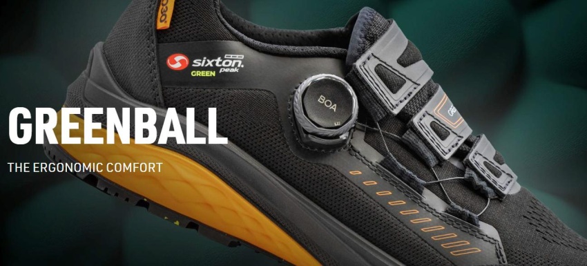 Кроссовки в качестве рабочей обуви – массово!