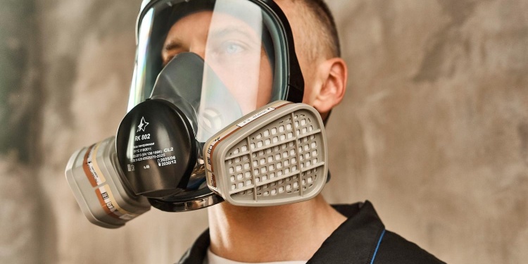 Примерочная СИЗОД: обзор на маску RK 800 от Респираторного комплекса
