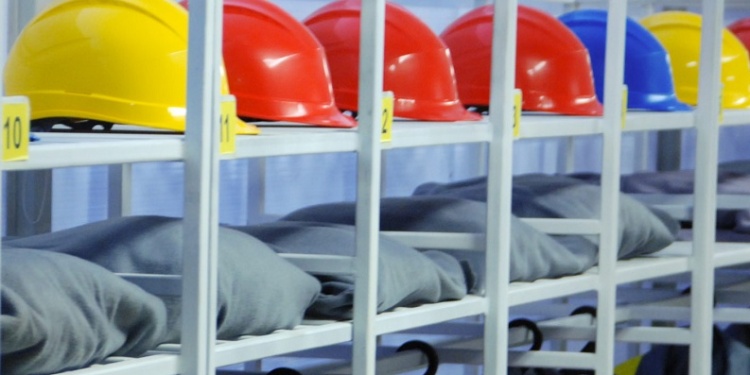 В Роструде рассказали, как организовать передачу СИЗ при смене собственника компании