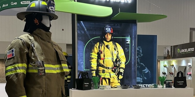 Lakeland продала непрофильные линейки HPFR и HiViz