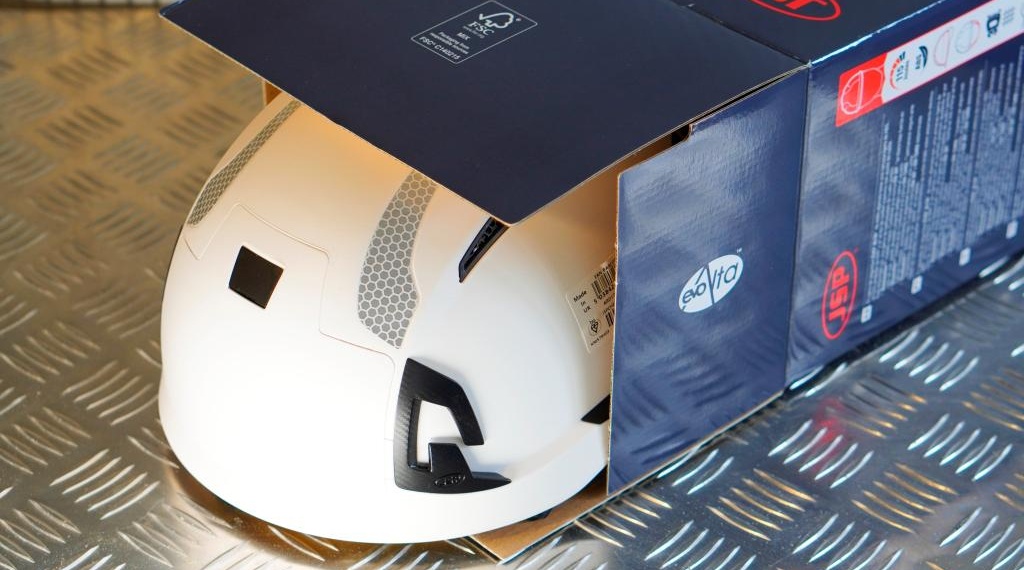 Новейшая защитная каска для работ на высоте JSP EVO® Alta®