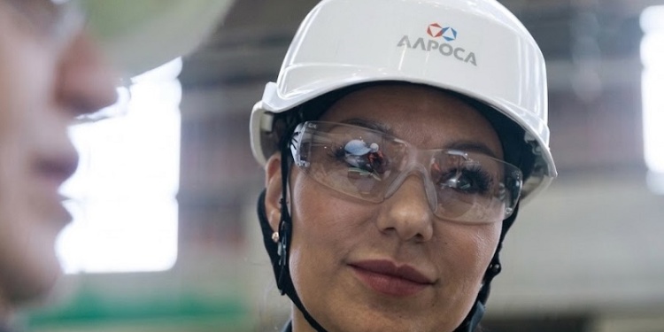 «Алроса» к 2030 году полностью перейдет на обеспечение СИЗ с помощью приложения