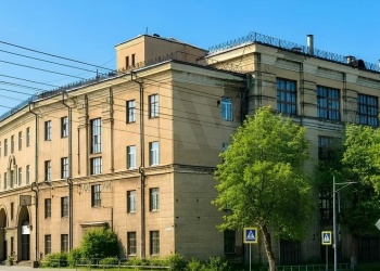 В Магнитогорске выставили на продажу историческую швейную фабрику