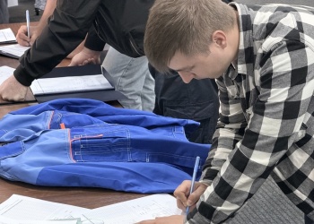 ОСК выбирает концепцию дизайна новой спецодежды