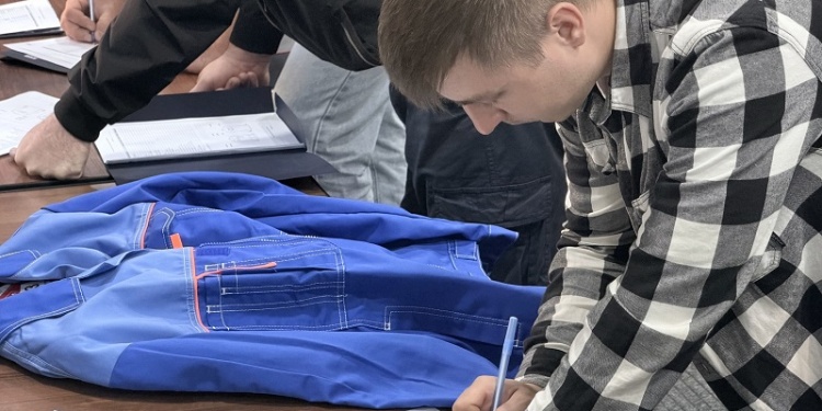 ОСК выбирает концепцию дизайна новой спецодежды