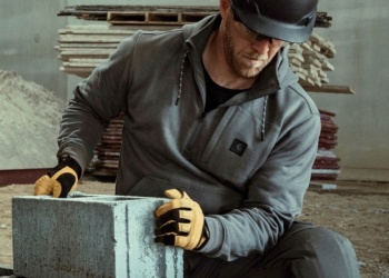 Carhartt выпустила коллекцию «стальной» спецодежды